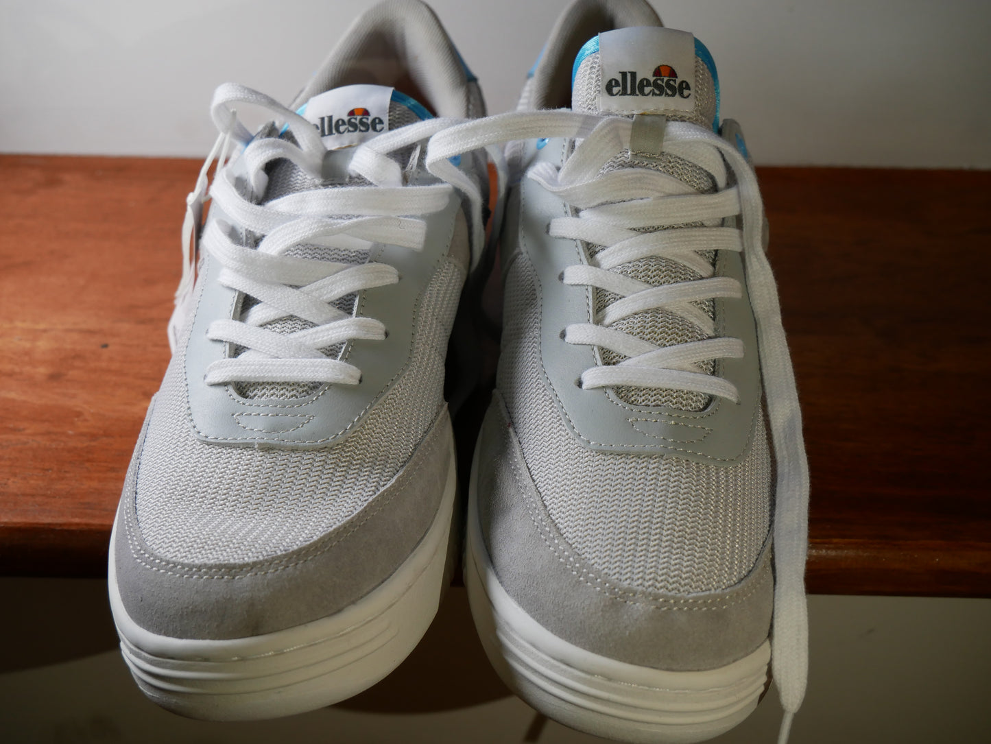 ELLESSE LOW TOP SNEAKERS (GRAY)/ NEW