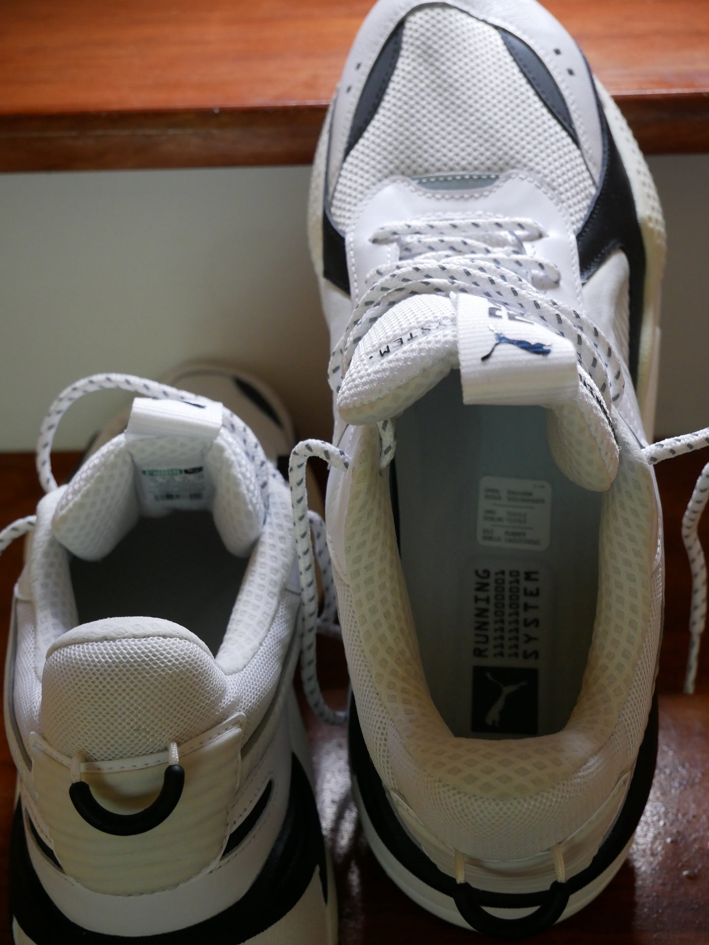PUMA RS-X LOW TOP SNEAKERS (WHITE)/NEW