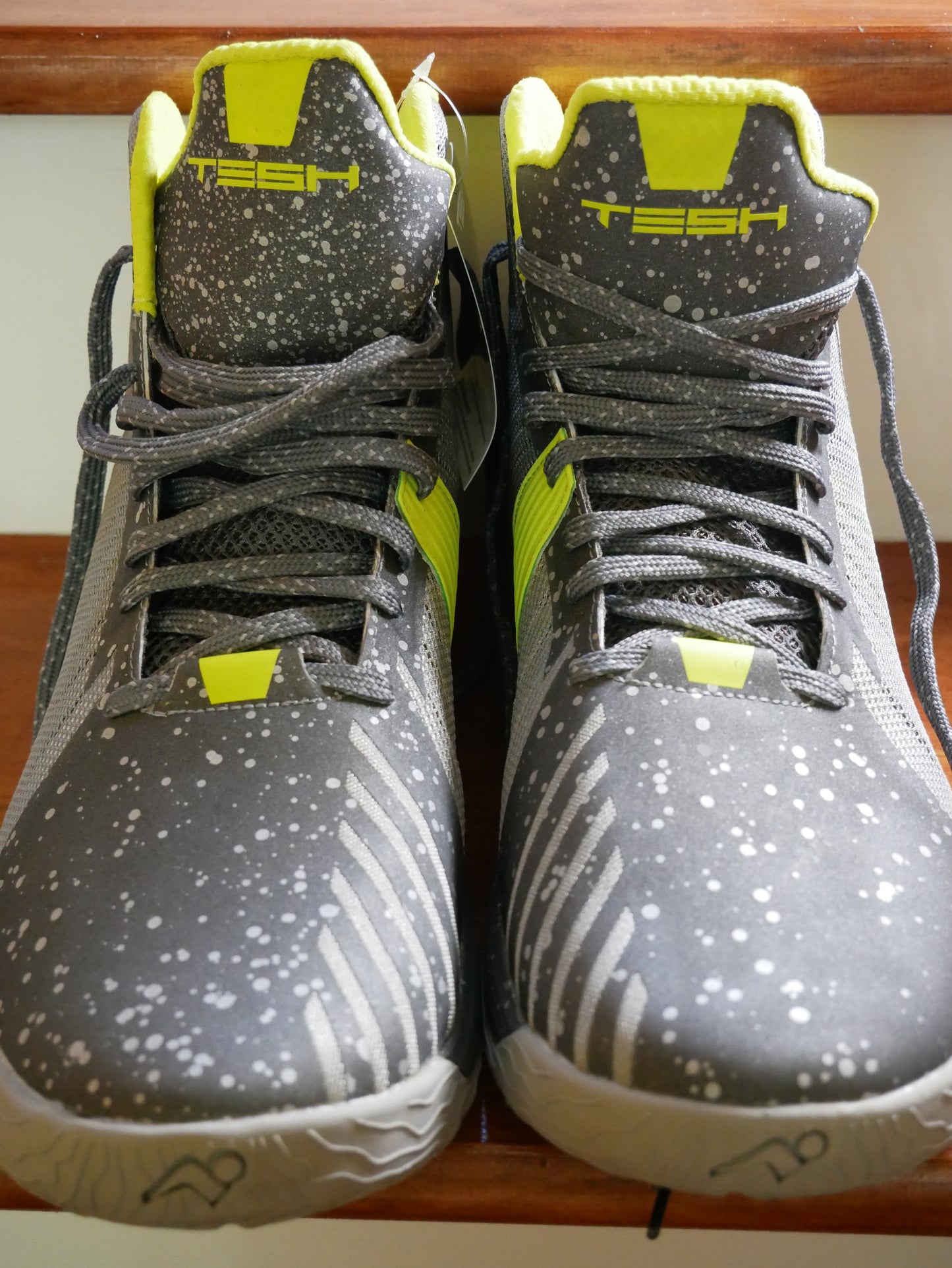 TESH TROOPER HIGH-TOP SNEAKERS (GRAY)/NEW