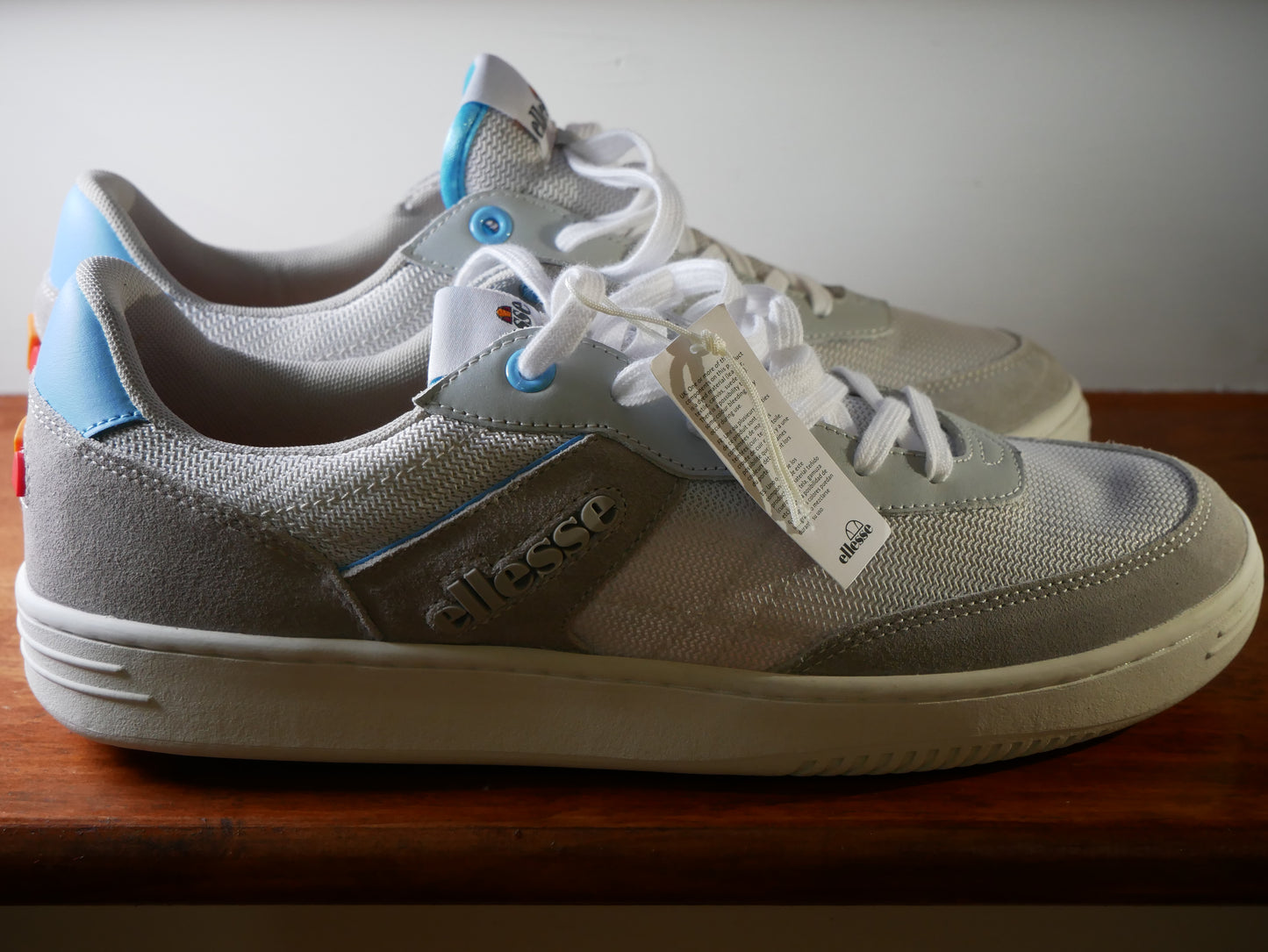 ELLESSE LOW TOP SNEAKERS (GRAY)/ NEW