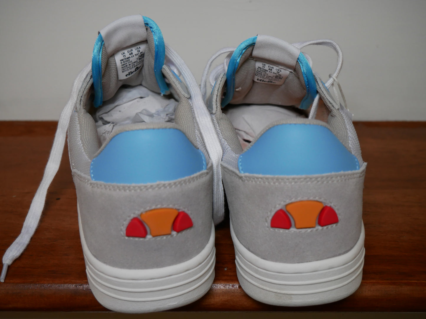 ELLESSE LOW TOP SNEAKERS (GRAY)/ NEW