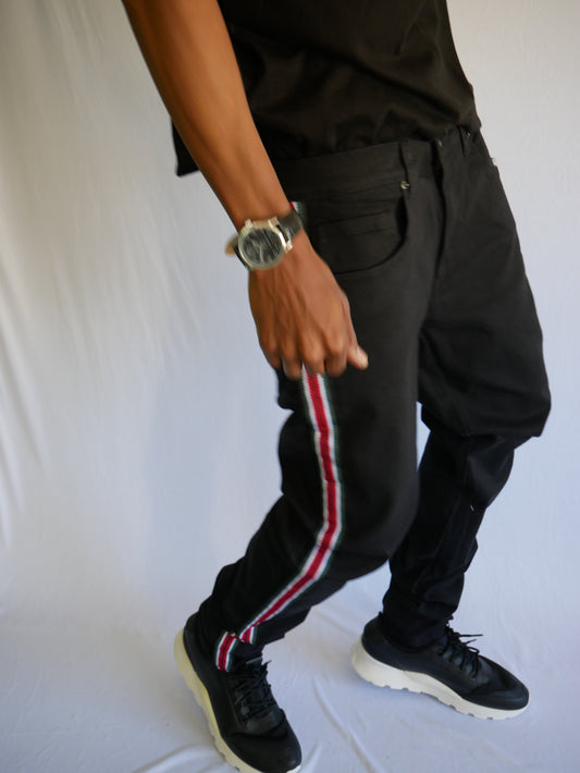 AKADEMIKS STRETCH JEANS (BLACK)/NEW