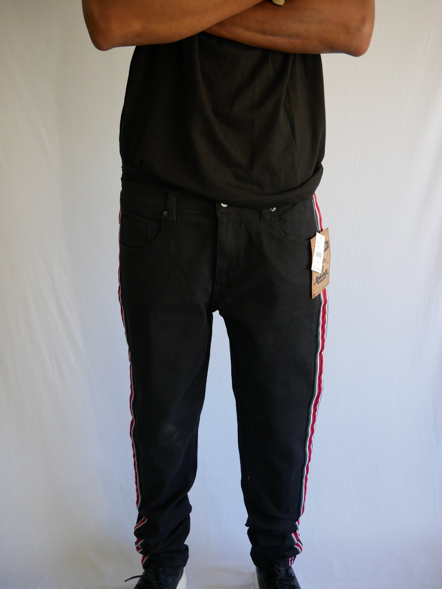 AKADEMIKS STRETCH JEANS (BLACK)/NEW