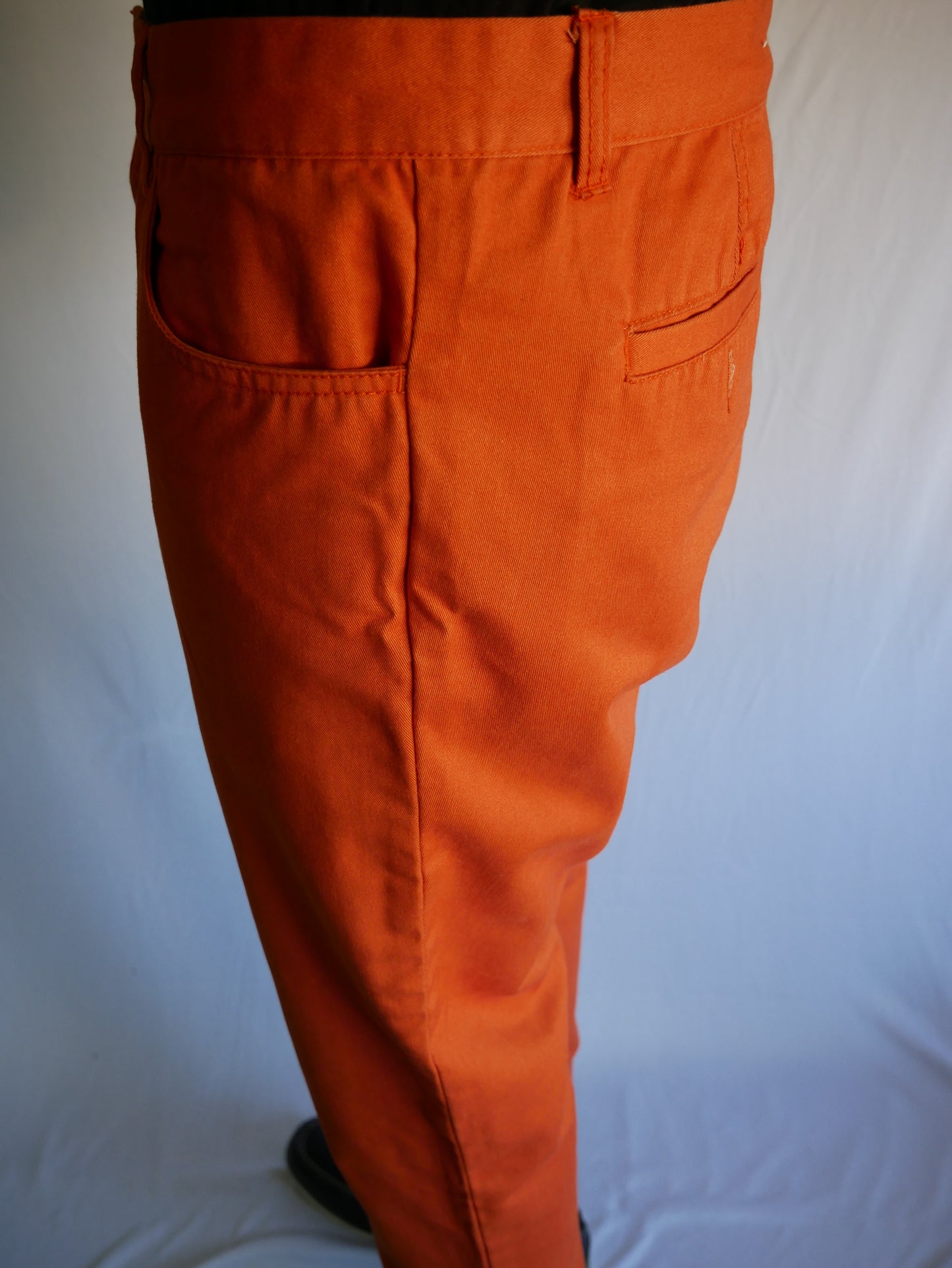 AMONGST OTHERS CHINO DRESS PANTS (ORANGE) USED